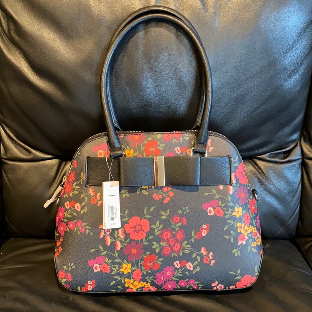 Apt 9-Kohl’s handbag black and floral